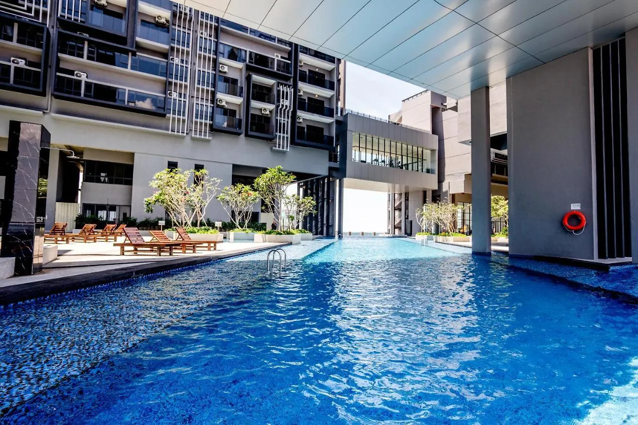 Imperio Residence With Private Bathtub By Lets Stay Malacca 0*,  Malaysia