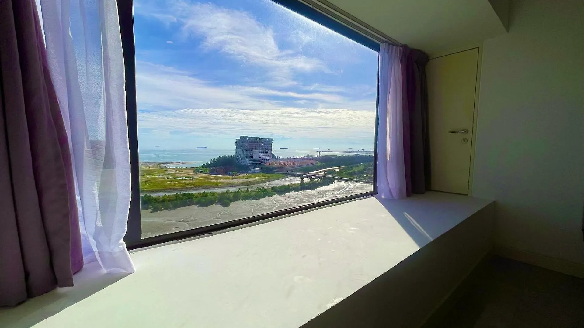 Apartment Imperio Residence With Private Bathtub By Lets Stay Malacca
